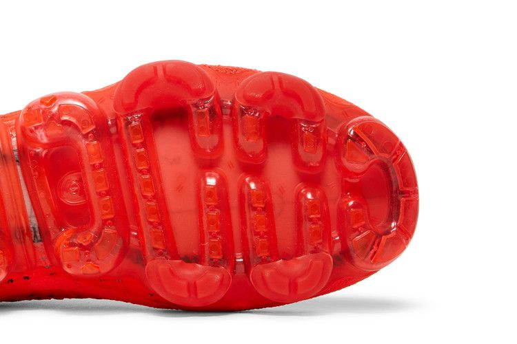 Кроссовки CLOT x Nike Air VaporMax 'Bright Crimson'