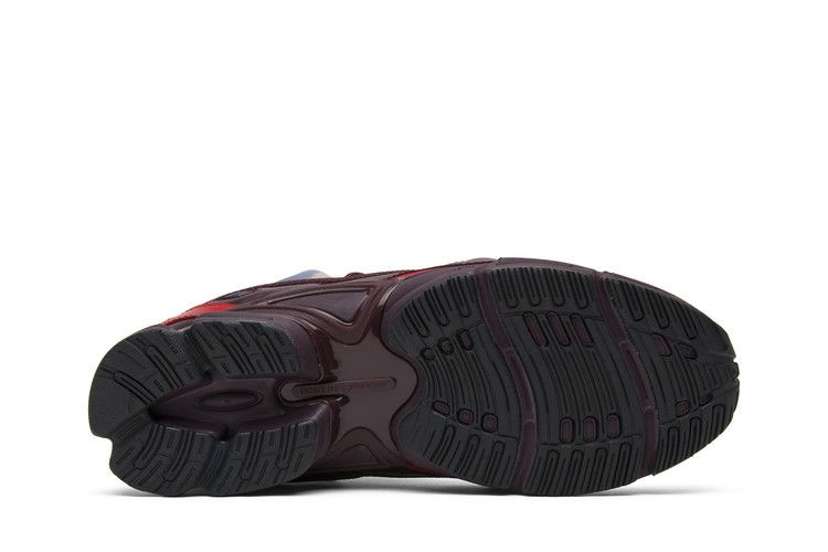 Кроссовки Raf Simons x adidas Ozweego 3 'Burgundy'