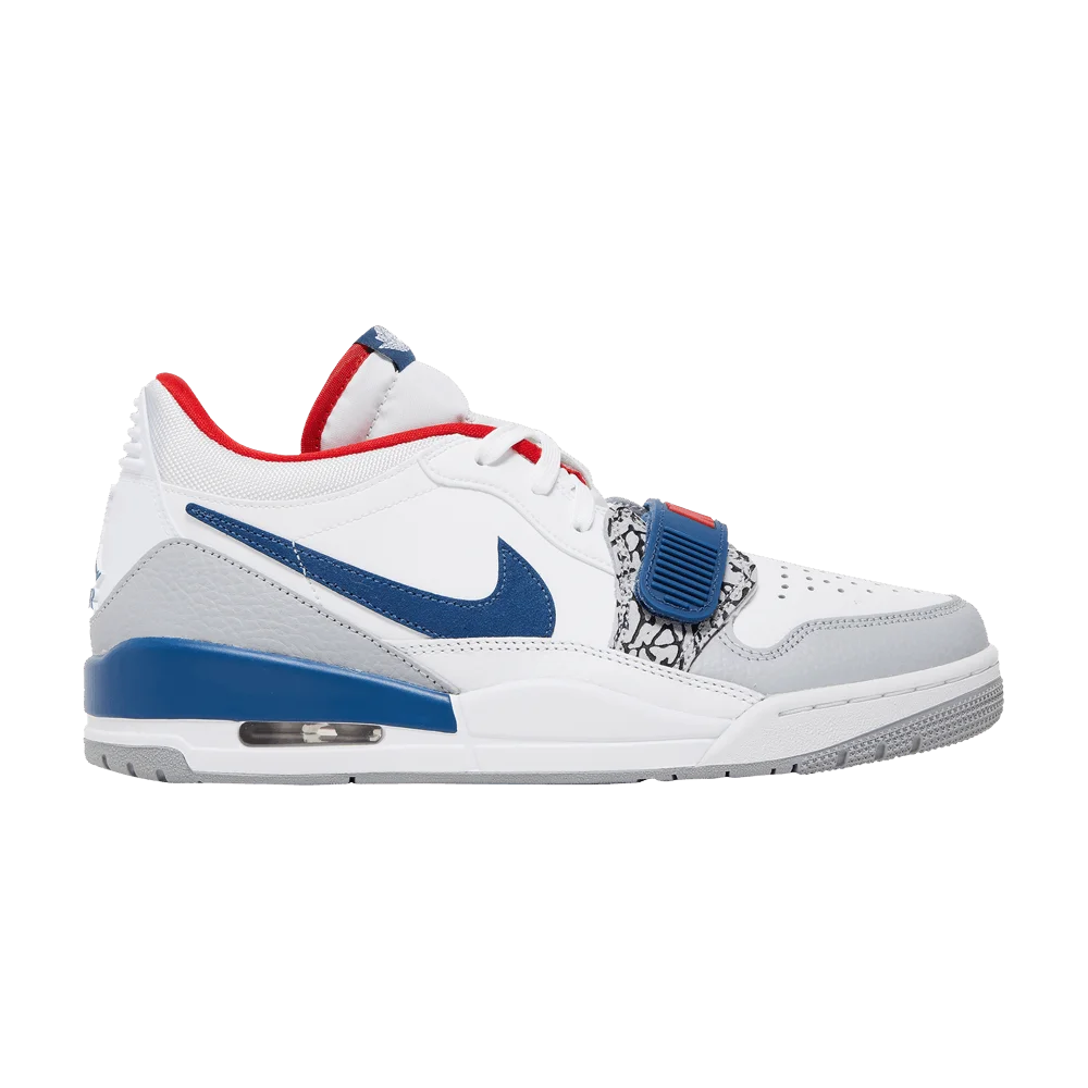 Krossovki-Air-Jordan-Legacy-312-Low-True-Blue