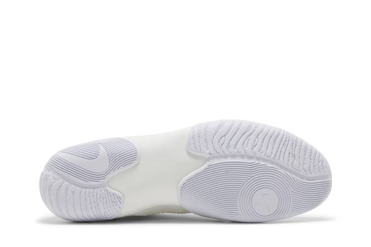 Кроссовки Nike Tawa 'White Metallic Gold'