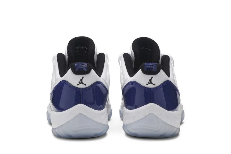 Кроссовки Wmns Air Jordan 11 Retro Low 'Concord Sketch'