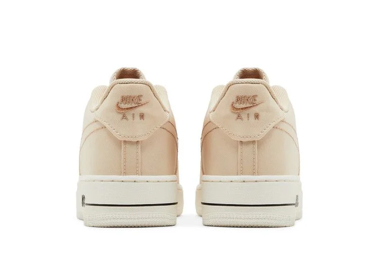 Krossovki-Nike-Air-Force-1-LV8-3-GS-Sanddrift-Citron-Pulse-5