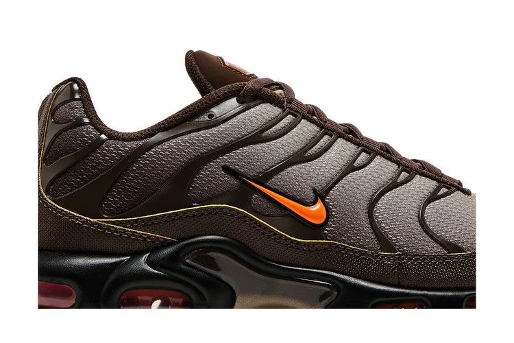 Кроссовки Nike Air Max Plus 'Baroque Brown'