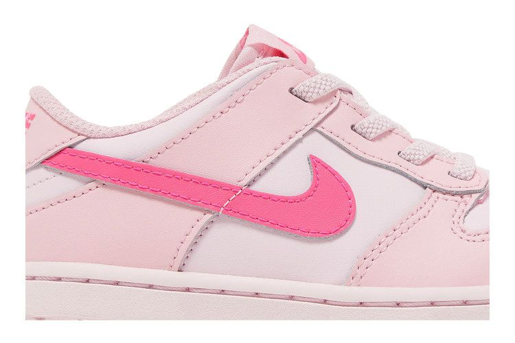 Кроссовки Nike Dunk Low TD 'Triple Pink'