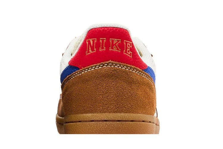 Krossovki-Nike-Field-General-82-Culture-of-Football-6