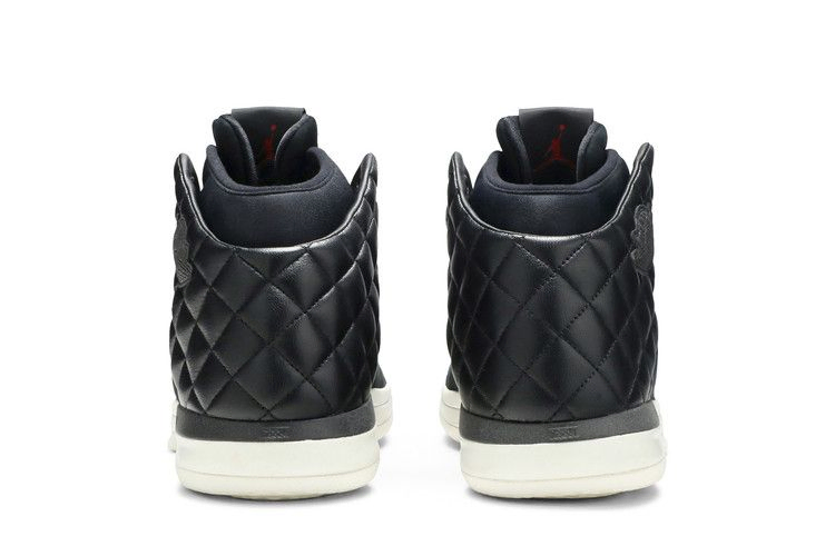 air-jordan-31-cyber-monday-854270-001_05