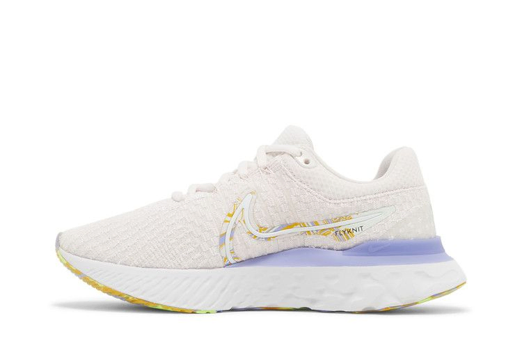 wmns-react-infinity-run-flyknit-3-premium-light-soft-pink-marble-do9477-600_02