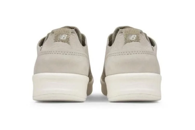 Krossovki-New-Balance-300-Deconstructed-Tan-2