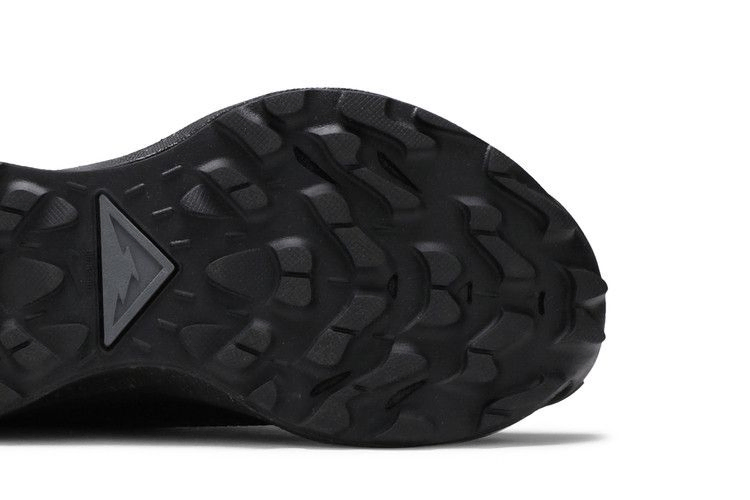 Кроссовки Nike Wmns Pegasus Trail 2 Gore-Tex 'Black Metallic Dark Grey'