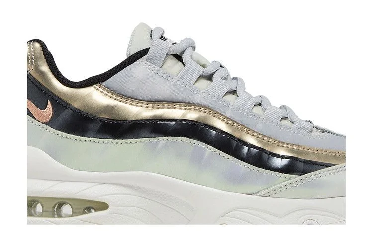 Кроссовки Nike Air Max 95 SE GS 'Metallic Red Bronze'
