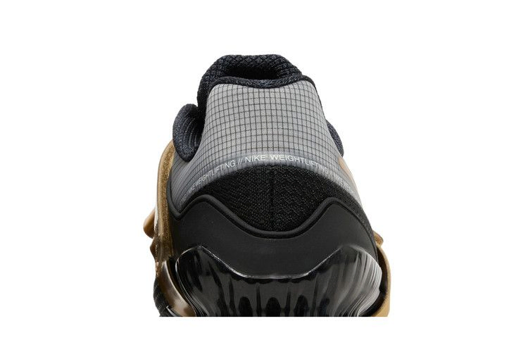 Кроссовки Nike Romaleos 4 'Black Metallic Gold'