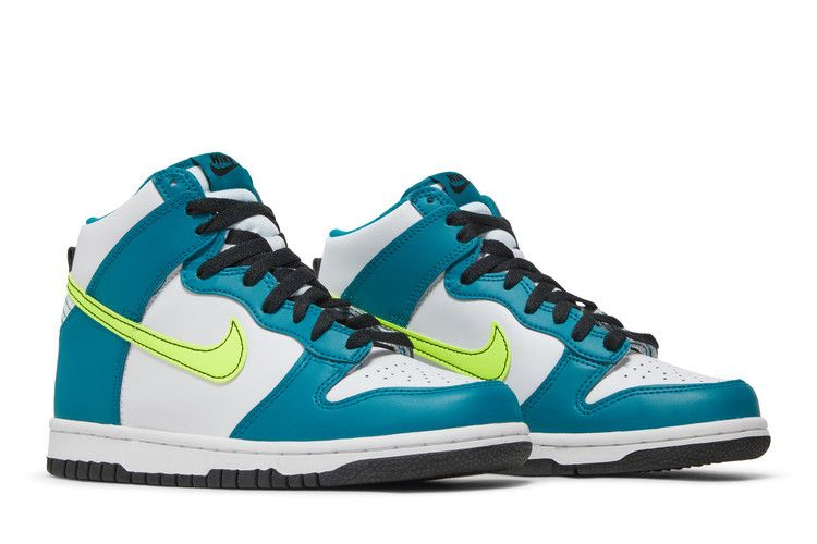 dunk-high-gs-bright-spruce-volt-db2179-109_07