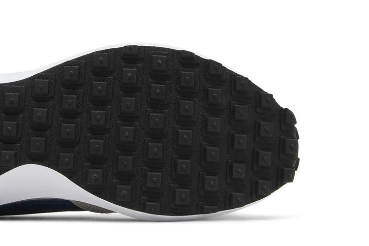 Кроссовки Nike Wmns Waffle Debut 'Light Silver Valerian Blue'