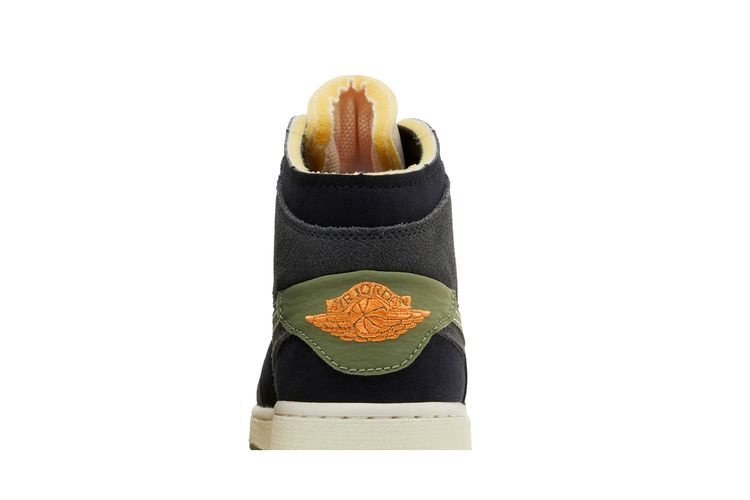 air-jordan-1-mid-se-craft-gs-anthracite-light-olive-fd5847-003_06