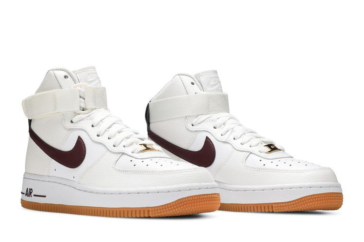 wmns-air-force-1-high-white-night-maroon-334031-113_07