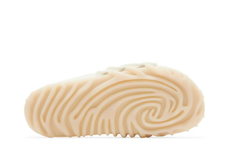 salehe-bembury-x-pollex-slide-parsnip-208685-1mc_03