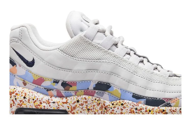 Krossovki-Nike-Wmns-Air-Max-95-SE-Vast-Grey-1