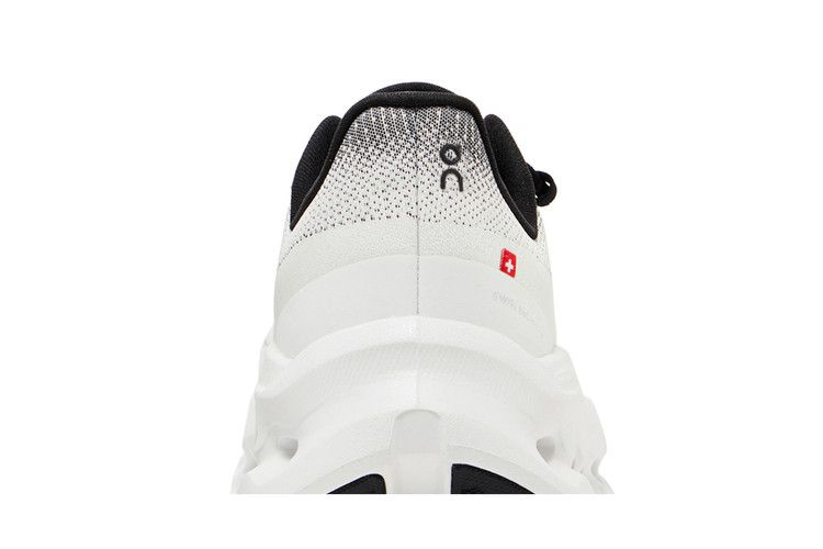 Кроссовки ON Wmns Cloudtilt 'Black Ivory'