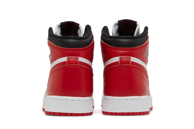 Кроссовки Air Jordan 1 Retro High OG GS 'Heritage'