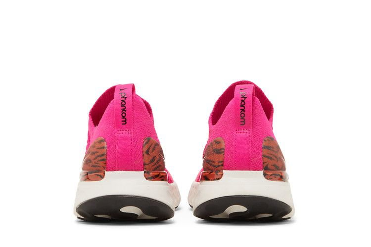 wmns-react-phantom-run-flyknit-2-pink-prime-zebra-dq7649-600_05