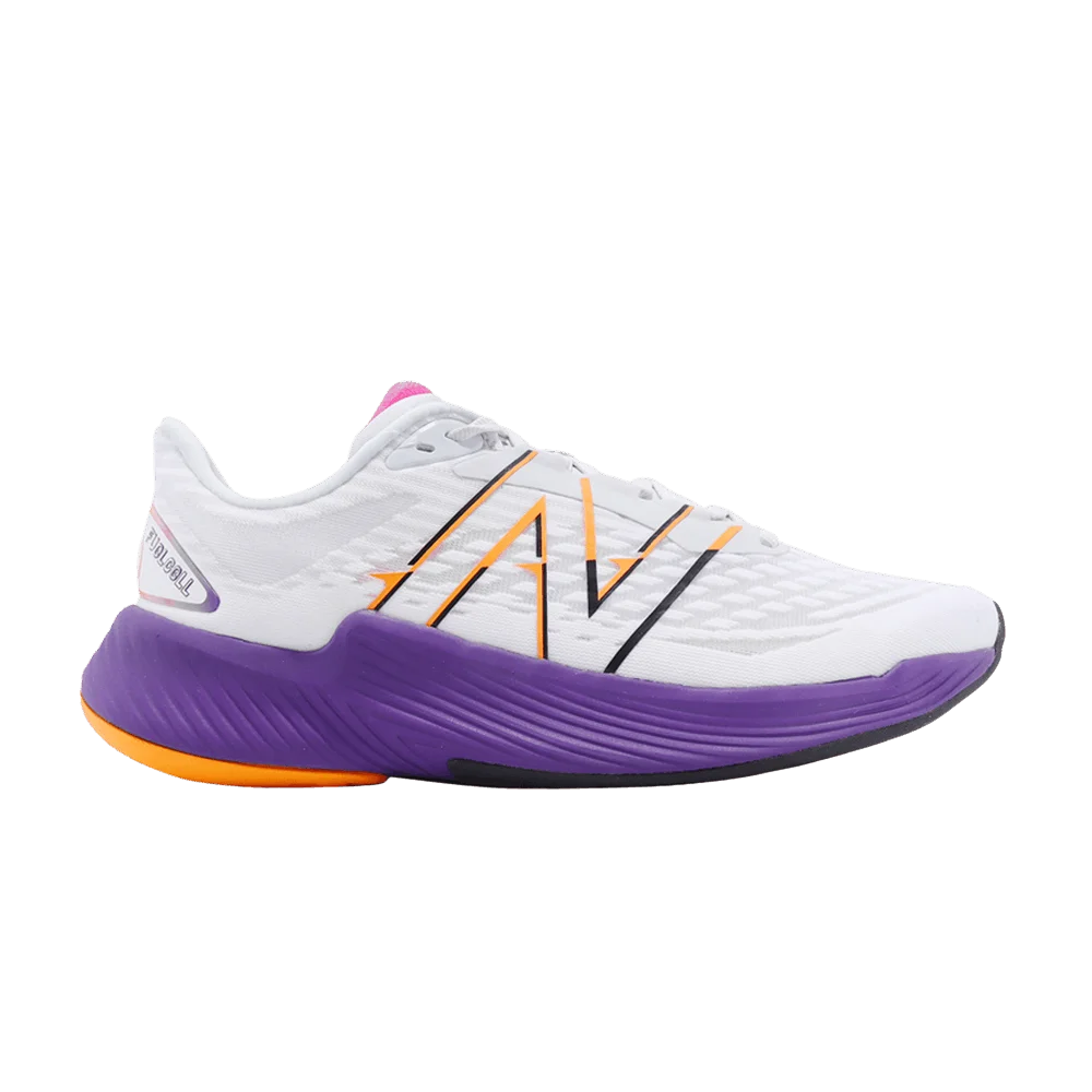Krossovki-New-Balance-Wmns-Fuelcell-Prism-v2-Wide-White-Purple-Apricot