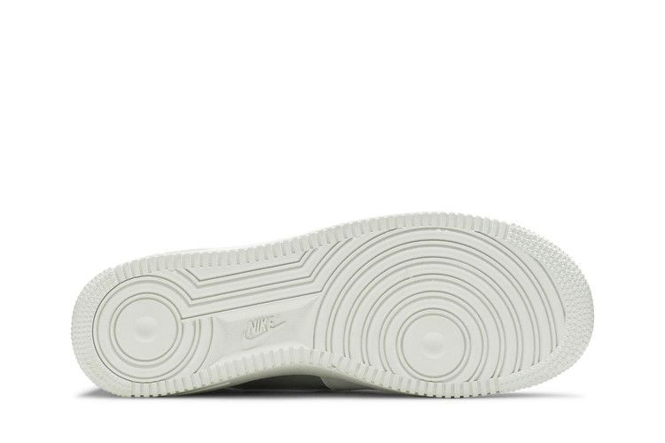 Кроссовки Nike Wmns Air Force 1 Low 'White Iridescent'