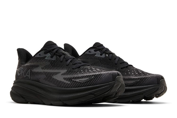 wmns-clifton-9-triple-black-1127896-bblc_07