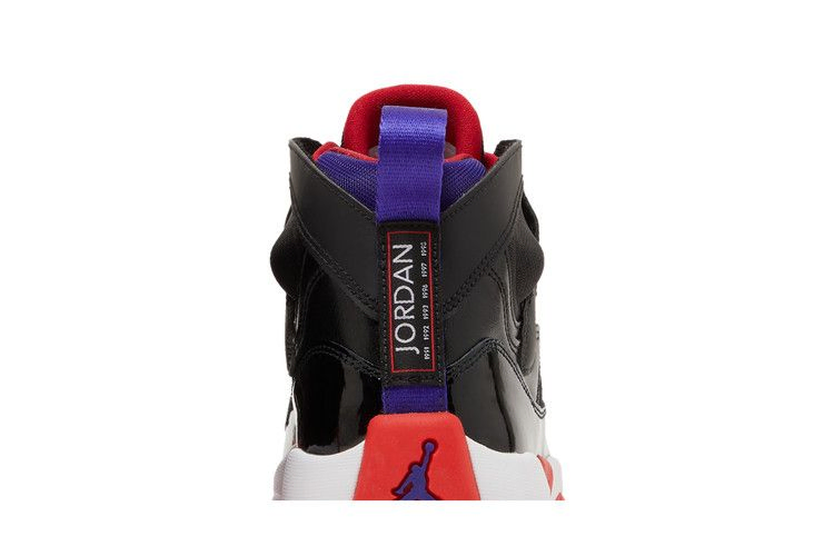 Кроссовки Air Jordan Wmns Jumpman Two Trey 'Raptors'