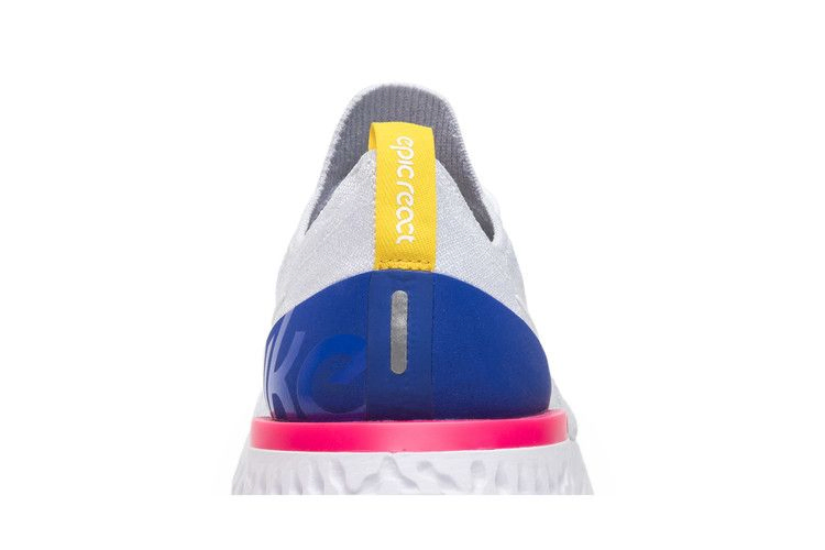 Кроссовки Nike Wmns Epic React Flyknit 'OG'