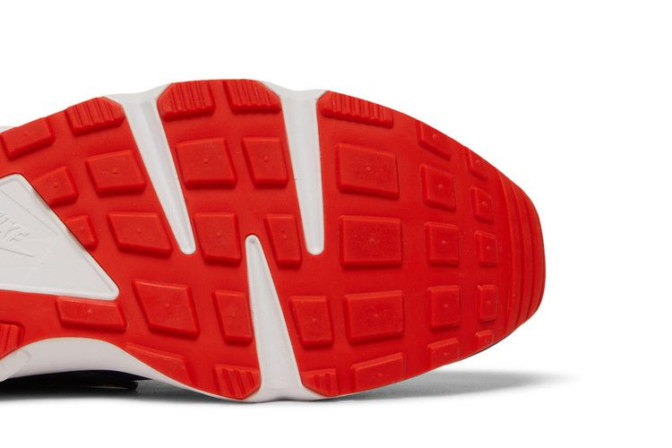 Кроссовки Nike Air Huarache 'Concord Orange'
