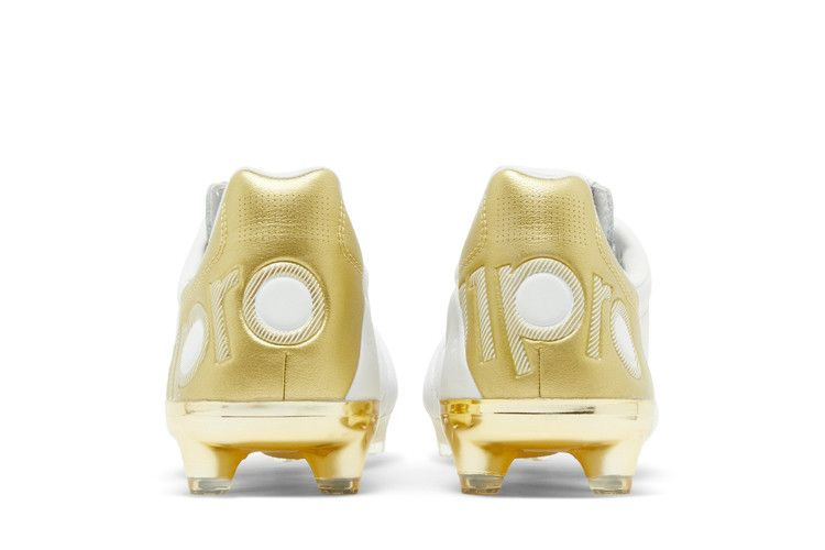 Кроссовки Toni Kroos x adidas 11Pro FG 'White Gold Metallic'