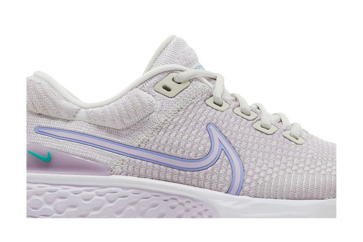 Кроссовки Nike Wmns ZoomX Invincible Run Flyknit 2 'Doll Neptune Green'