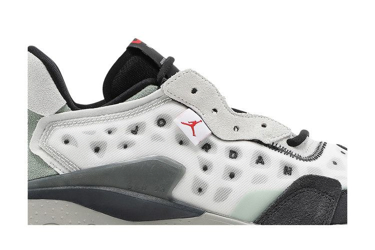 Кроссовки Air Jordan Delta 2 'Lightning'