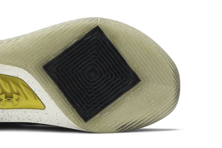 Кроссовки Under Armour Curry 5 'Championship Pack'
