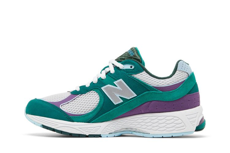 Кроссовки Up There x New Balance 2002R 'Backyard Legends'