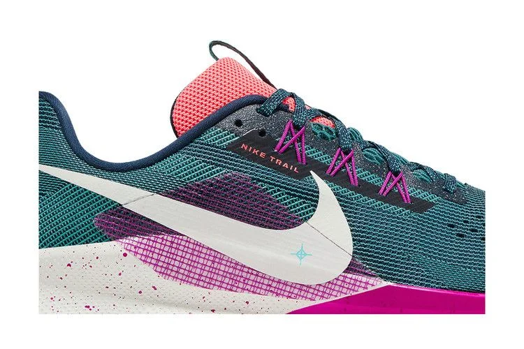 Кроссовки Nike Pegasus Trail 5 'Vivid Grape Green Frost'