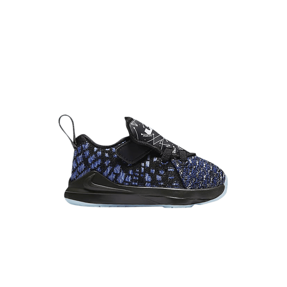 Кроссовки Nike LeBron 17 TD 'Constellations'