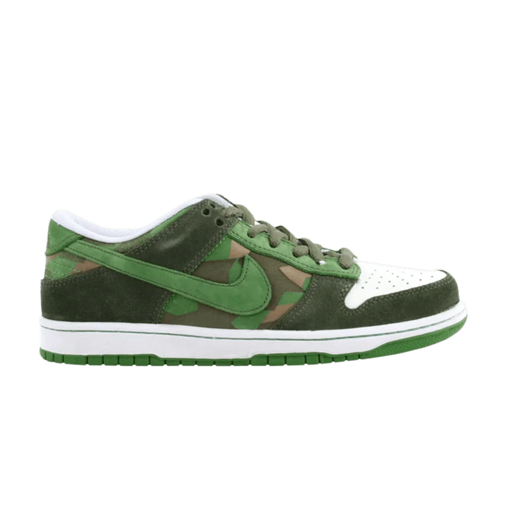 Krossovki-Nike-Dunk-Sb-Emb-Pro-1