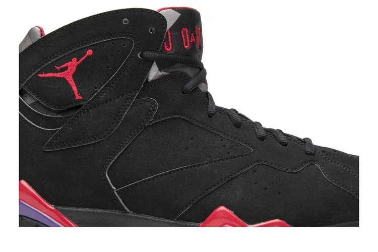 Krossovki-Air-Jordan-7-Retro-Raptor-2012-1