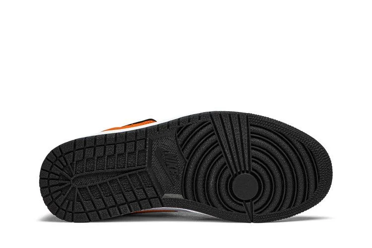Krossovki-Air-Jordan-1-Mid-Shattered-Backboard-3
