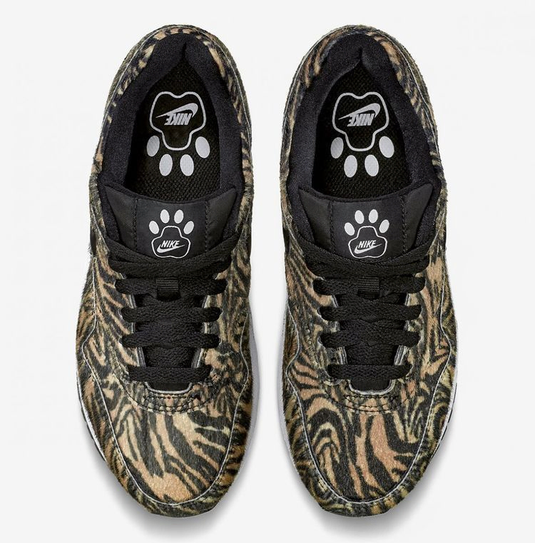 air-max-1-qs-gs-tiger-827657-200_02