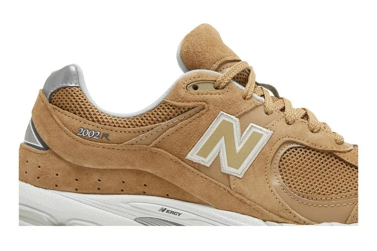 Krossovki-New-Balance-2002R-Tan-1