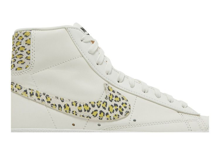 Кроссовки Nike Wmns Blazer Mid '77 SE 'Lemon Leopard'