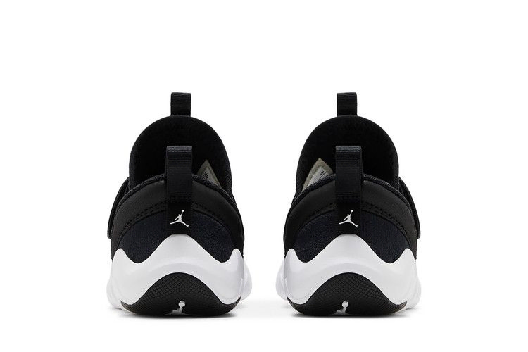 Кроссовки Air Jordan 23/7 TD 'Black White'