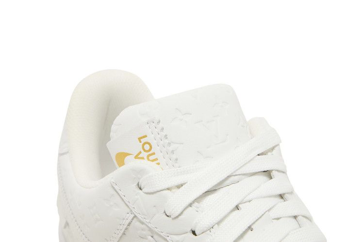 louis-vuitton-x-air-force-1-low-triple-white-1a9v-white-low_08