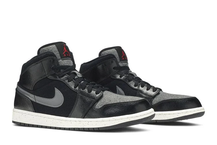 Krossovki-Air-Jordan-1-Retro-Mid-SE-Winterized-7