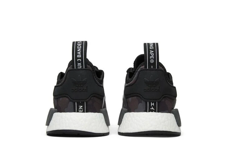 Krossovki-A-Bathing-Ape-x-adidas-NMD_R1-Black-Camo-5