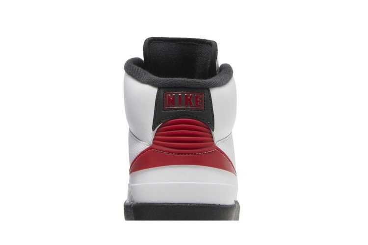 Кроссовки Wmns Air Jordan 2 Retro 'Chicago' 2022