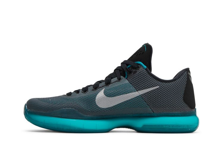 kobe-10-705317-002_02