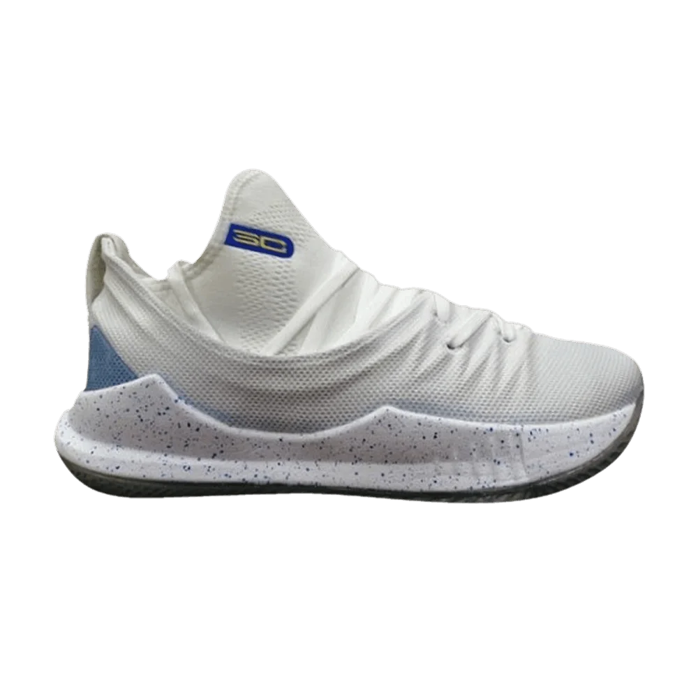 Krossovki-Under-Armour-Curry-5-GS-White